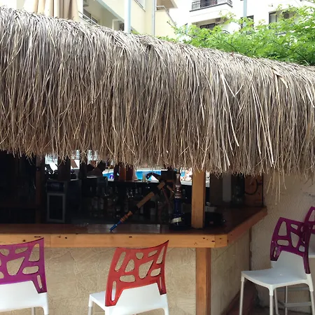 Sesin 马尔马里斯