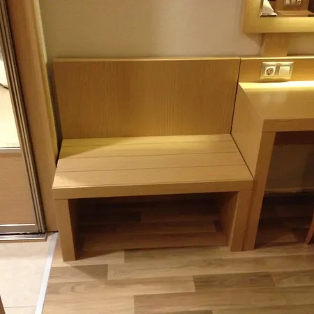 赛森酒店 酒店 马尔马里斯