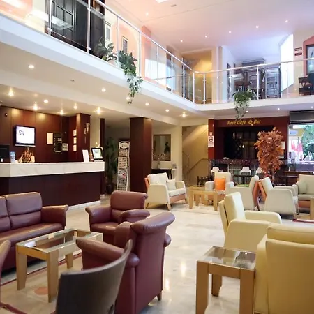 赛森酒店 马尔马里斯